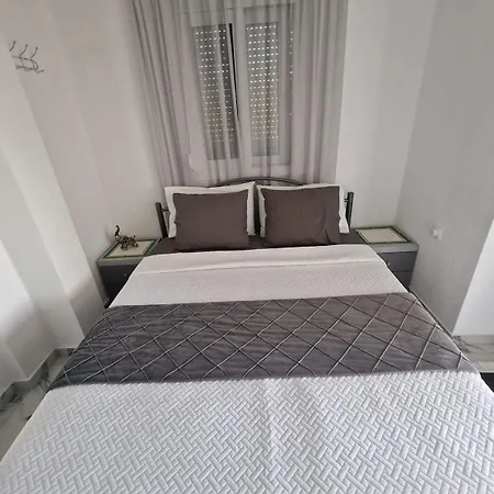 וילה Victoria House *