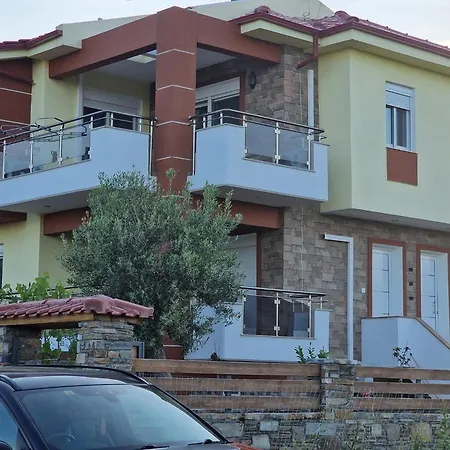 Villa Victoria House Polýgyros