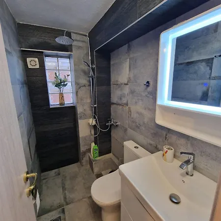 Villa Victoria House Polýgyros