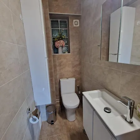 Villa Victoria House