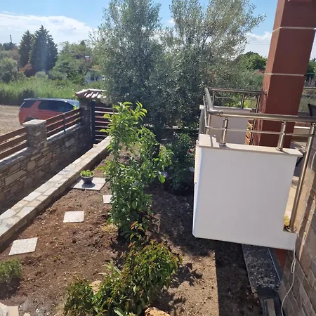 Victoria House Villa *