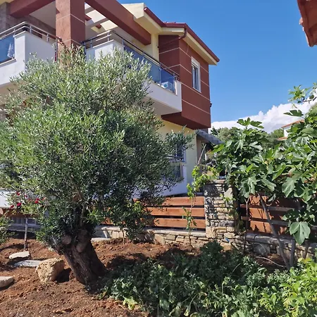 Villa Victoria House Polýgyros