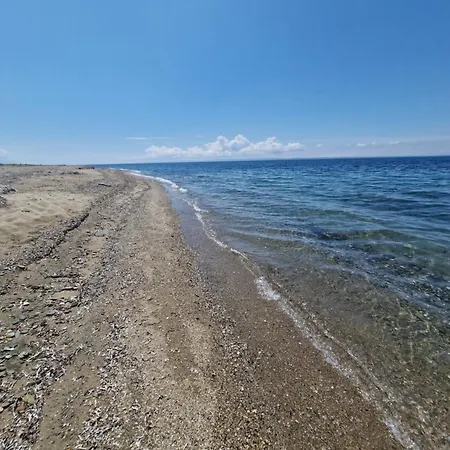 Victoria House Polýgyros